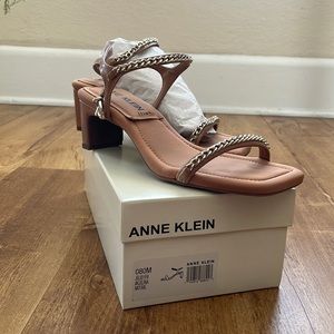 Anne Klein brown/gold heeled sandals (Size 8)